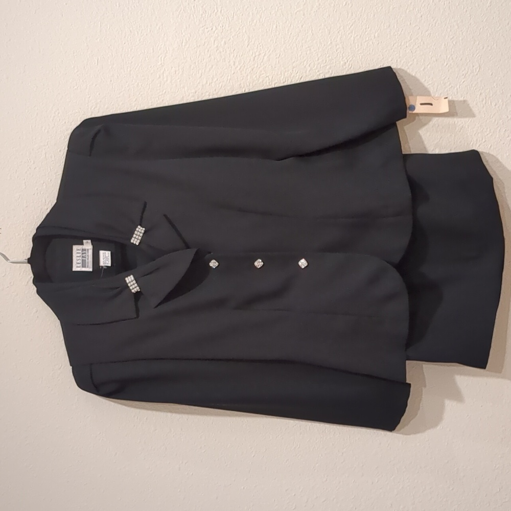 Vintage NWT Leslie Fay Black 2 Piece Skirt Suit Jeweled Accents Size 8